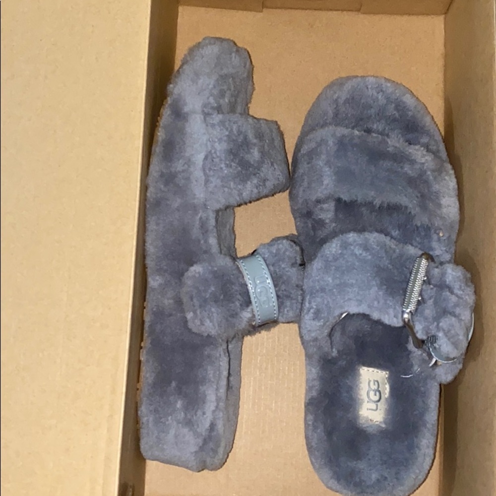 UGG FUZZ YEAH SLIDE